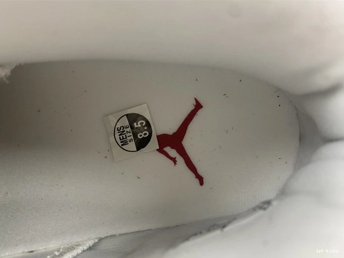 1st Kicks Shoes Retro CT8529-162 Hare 6 Jordan 0710
